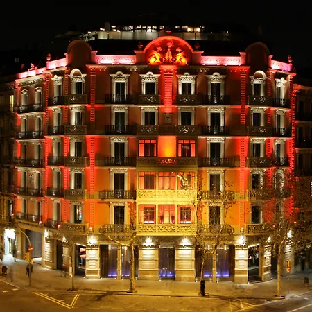 Cram Hotel