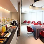 Cram Hotel 4*