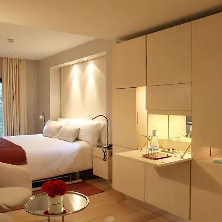 Hotel Cram 4*