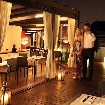 Cram Hotel 4*